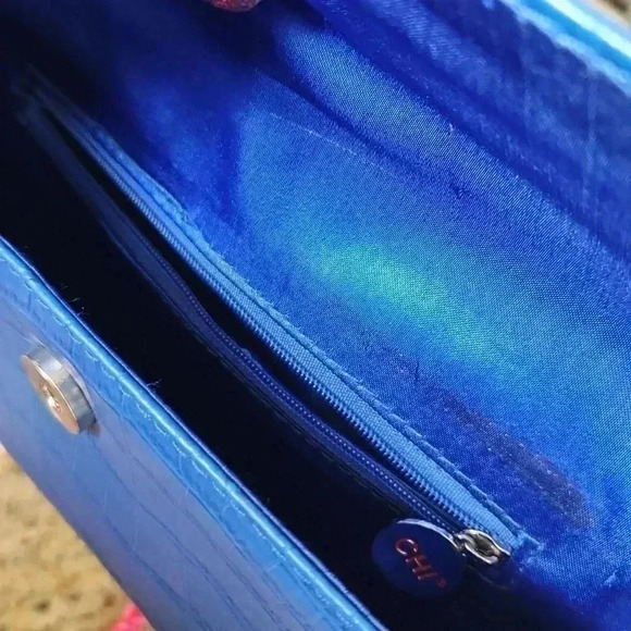 CHI Blue Faux Snake Skin Clutch Purse - Picture 10 of 12